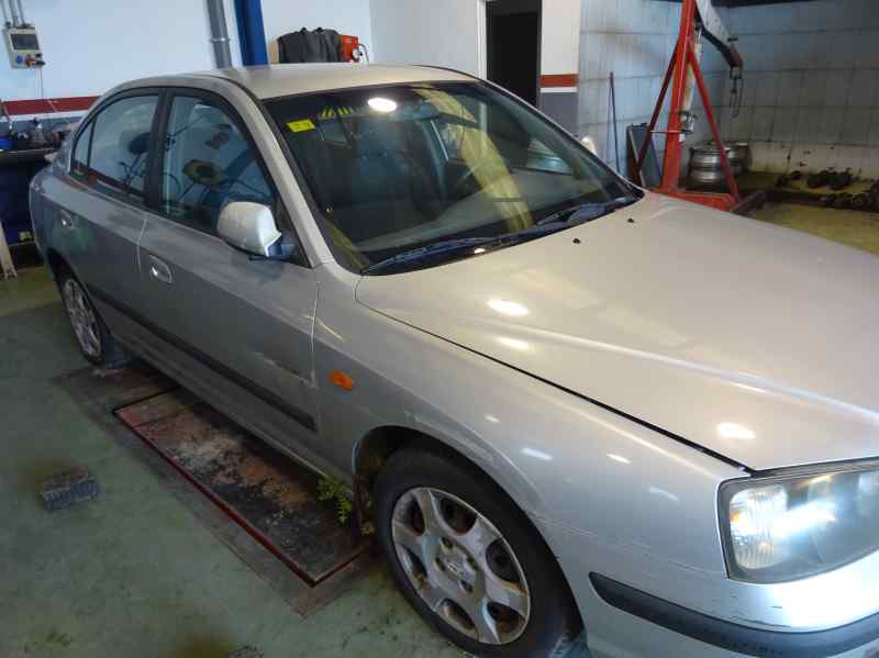 PILOTO TRASERO DERECHO HYUNDAI ELANTRA 2001 1.6 MT 106CV