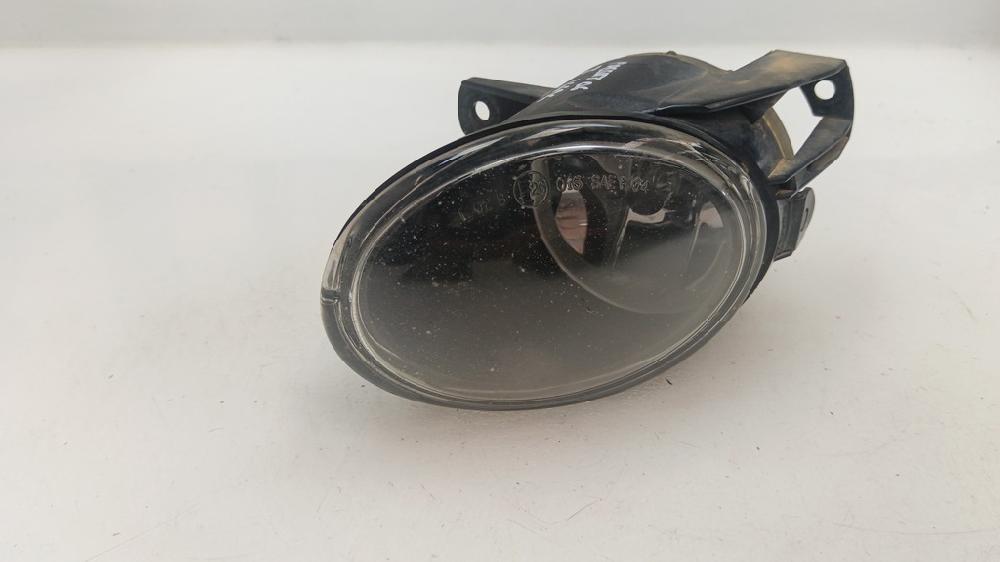 FARO ANTINIEBLA IZQUIERDO VOLKSWAGEN PASSAT 2.0 TDI DSG 140CV | 103KW