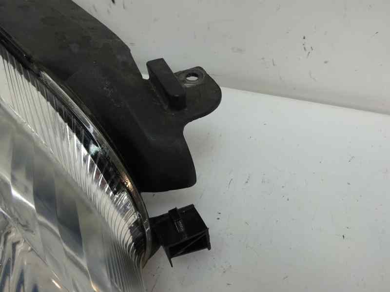 FARO DERECHO CITROEN XSARA PICASSO 1.6 95CV