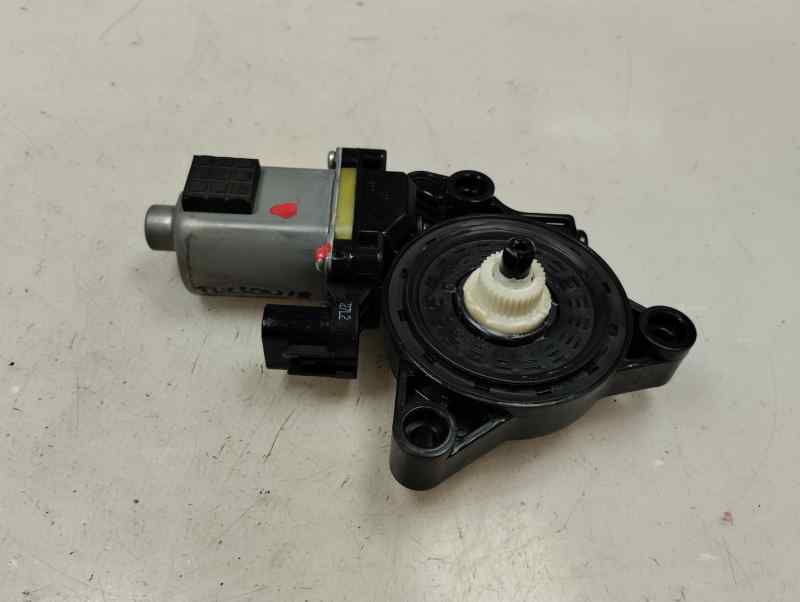 MOTOR ELEVALUNAS TRASERO DERECHO HYUNDAI TUCSON 1.7 MT 115CV