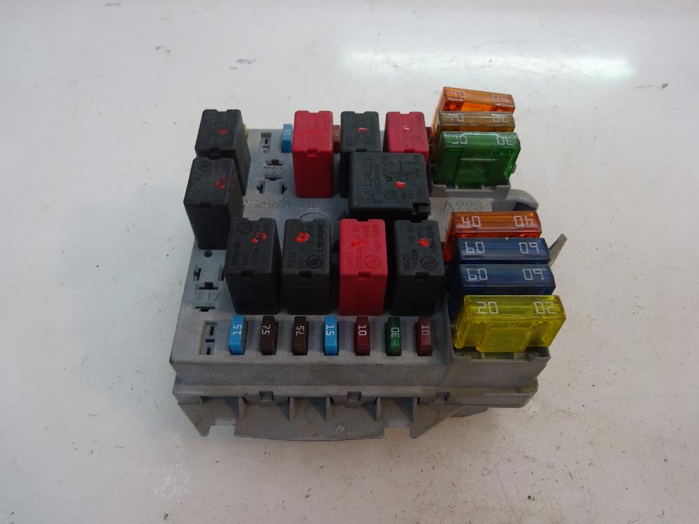 CAJA RELES FUSIBLES FIAT PUNTO 1.3 MT 75CV | 55KW