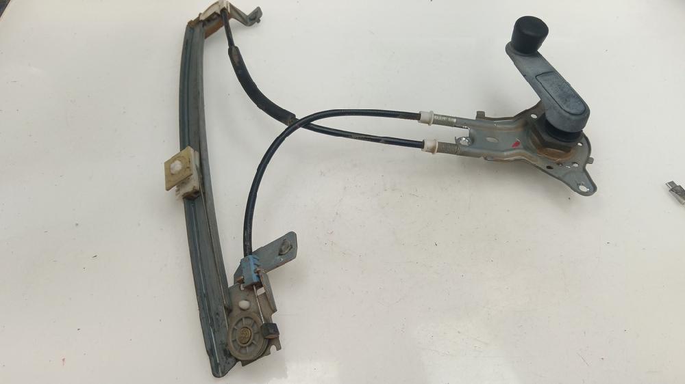 ELEVALUNAS TRASERO DERECHO PEUGEOT 106 1.1 MT 60CV | 44KW