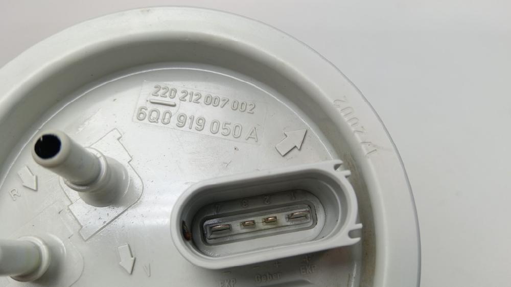 BOMBA COMBUSTIBLE VOLKSWAGEN POLO 1.4 TDI MT 75CV | 55KW