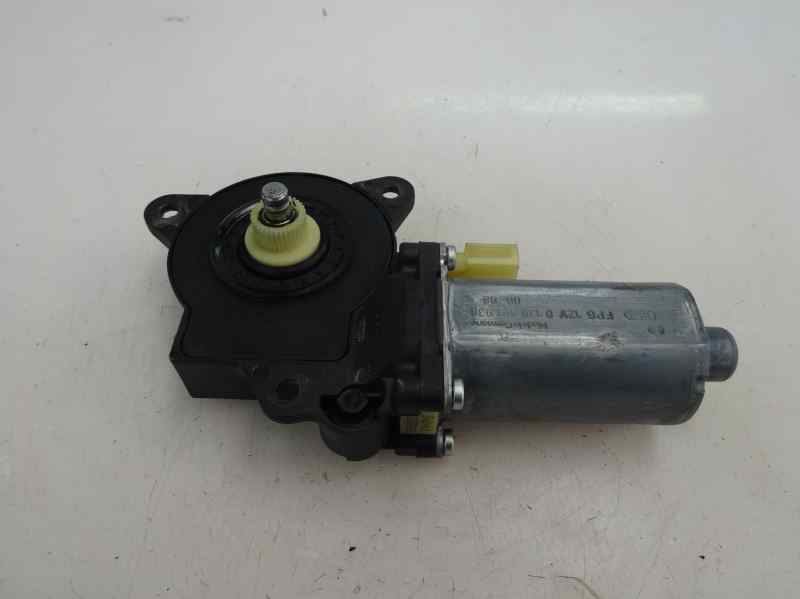 MOTOR ELEVALUNAS DELANTERO IZQUIERDO FORD FIESTA 1.6 TDCI MT 89CV