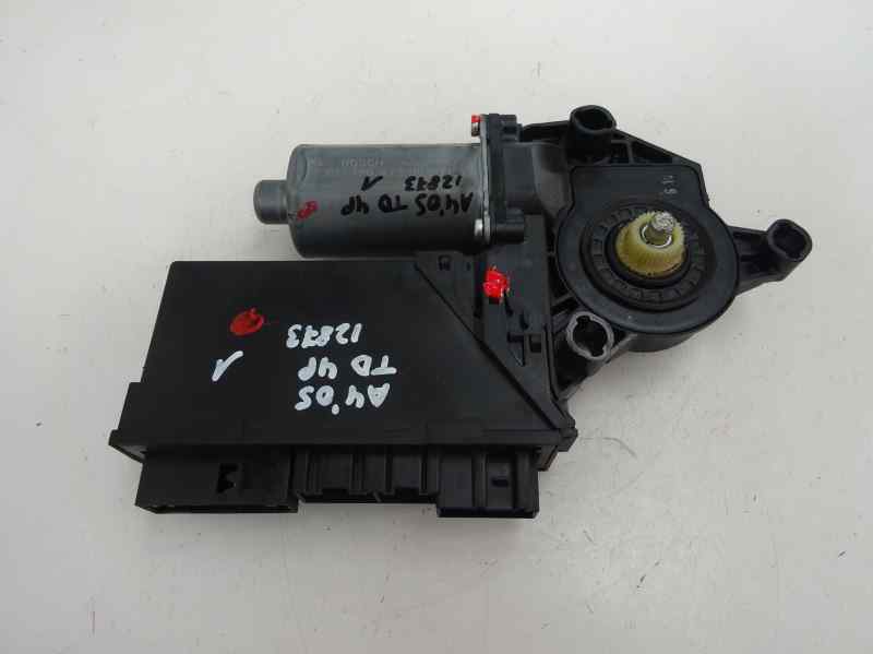 MOTOR ELEVALUNAS TRASERO DERECHO AUDI A4 2005 2.5 TDI MT 163CV
