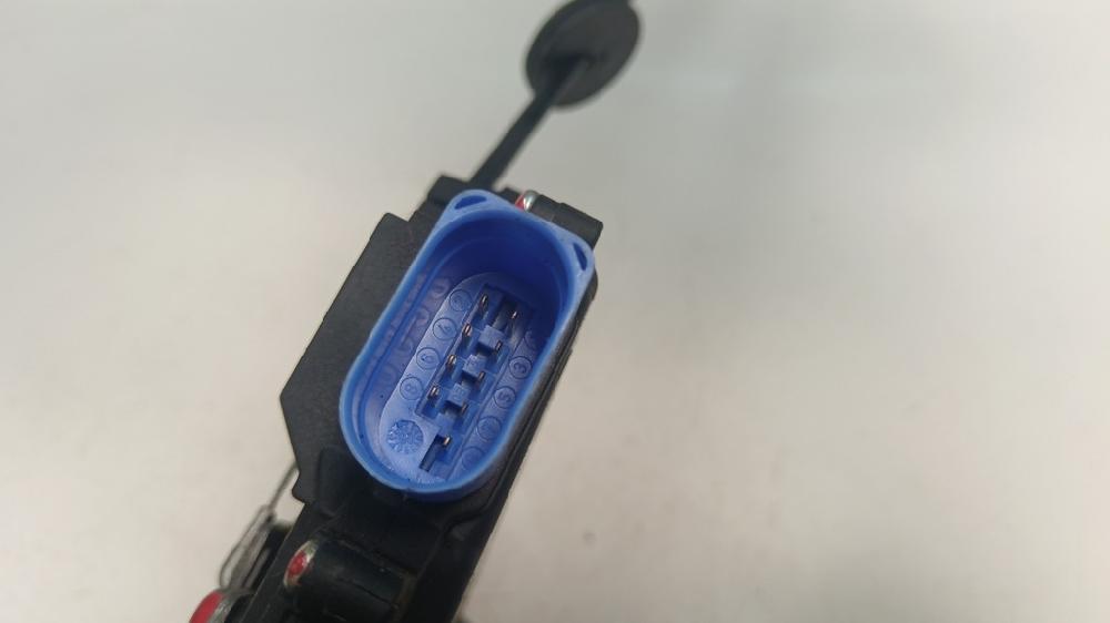 CERRADURA PUERTA DELANTERA IZQUIERDA VOLKSWAGEN JETTA 1.6 TDI MT 105CV