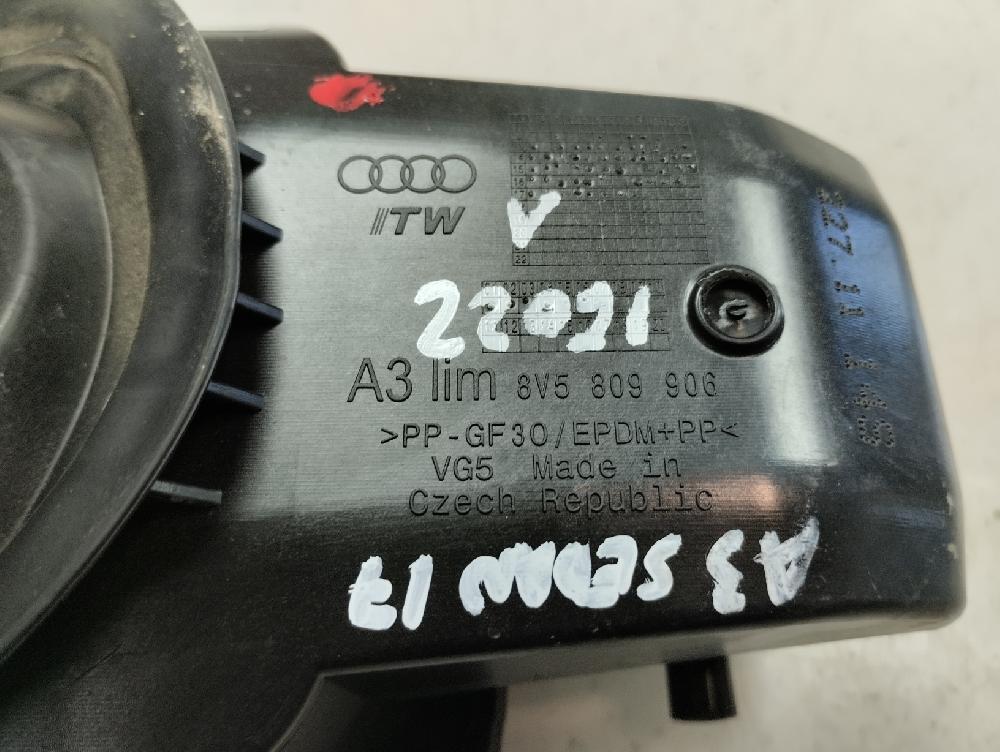 TAPA EXTERIOR COMBUSTIBLE AUDI A3 1.5 MT 150CV | 110KW
