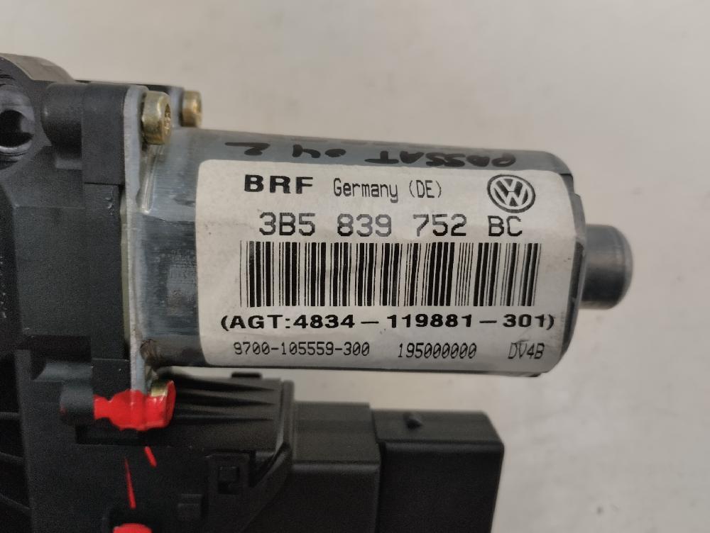 MOTOR ELEVALUNAS TRASERO DERECHO VOLKSWAGEN PASSAT 1.9 TDI 6MT 130CV