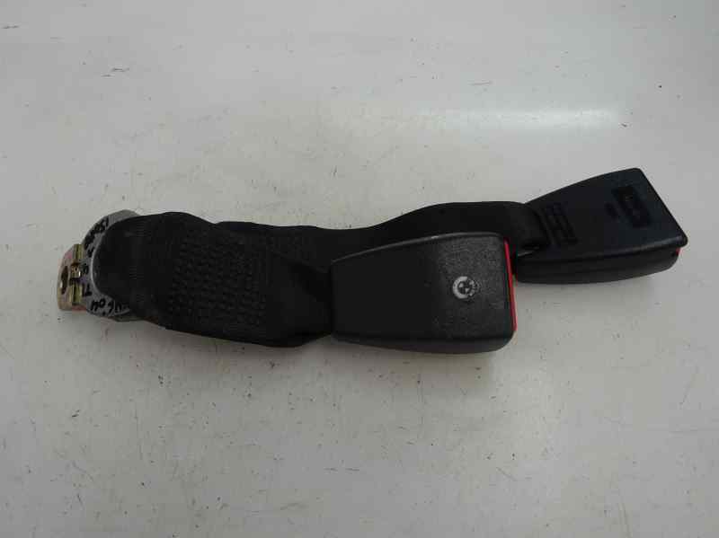 ANCLAJE CINTURON TRASERO DERECHO BMW SERIE 3 2004 2.0 320D 6MT 150CV