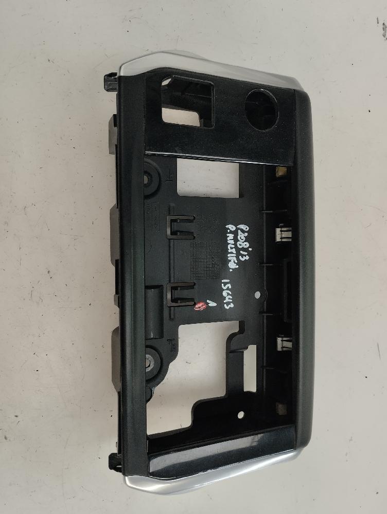 PANTALLA MULTIFUNCION PEUGEOT 208 1.4 HDI MT 68CV