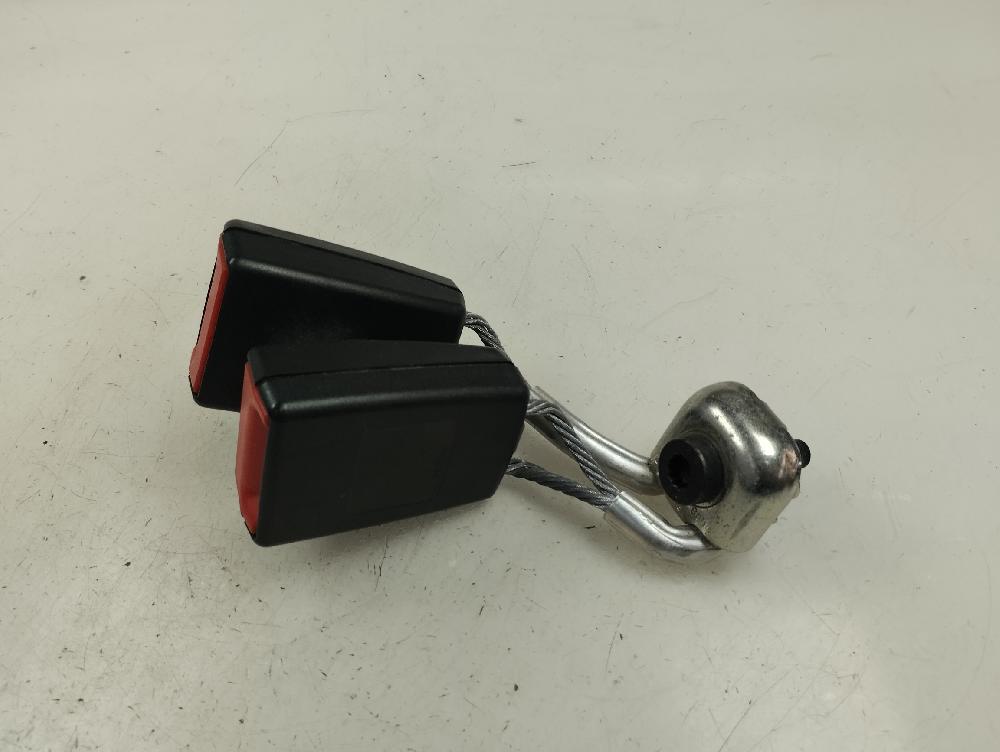 ANCLAJE CINTURON TRASERO IZQUIERDO VOLKSWAGEN PASSAT 2.0 TDI MT 140CV