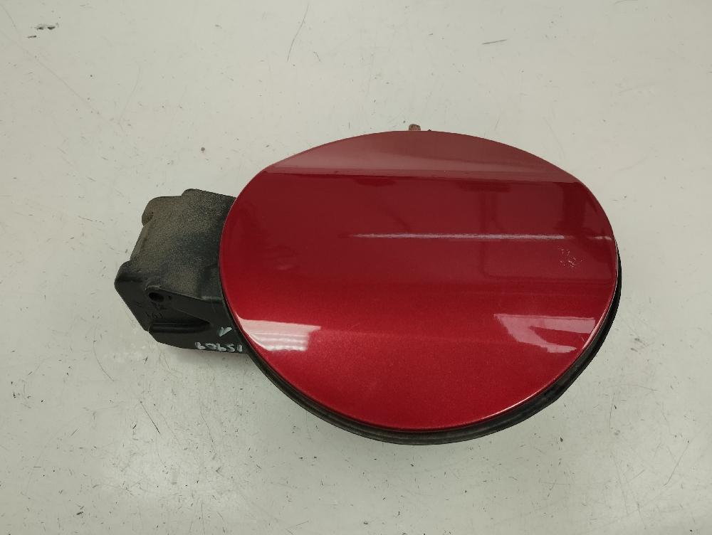 TAPA EXTERIOR COMBUSTIBLE PEUGEOT 308 2017 1.2 MT 110CV | 81KW