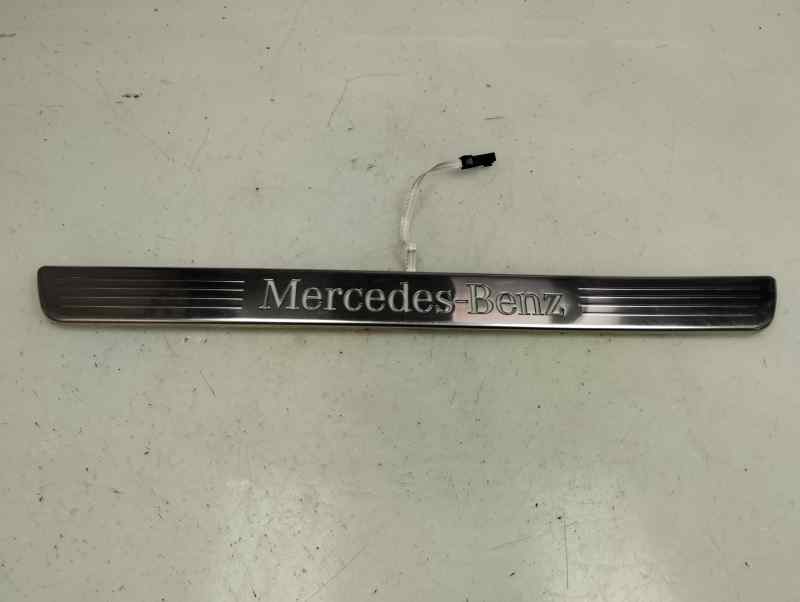 MOLDURA MERCEDES BENZ CLA 2018 1.5 180 D MT 116CV