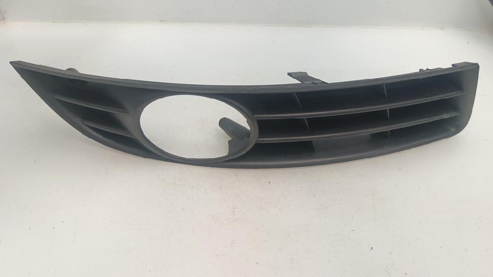 REJILLA PARAGOLPES DERECHA VOLKSWAGEN PASSAT 2.0 TDI DSG 140CV | 103KW
