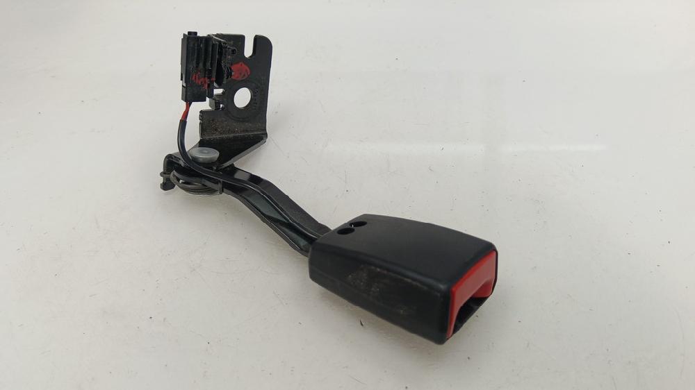 ANCLAJE CINTURON TRASERO IZQUIERDO FORD KUGA 1.5 MT 120CV