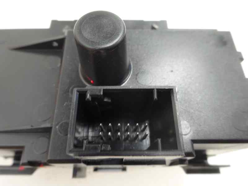 MANDO LUCES BMW SERIE 1 2.0 MT 150CV | 110KW