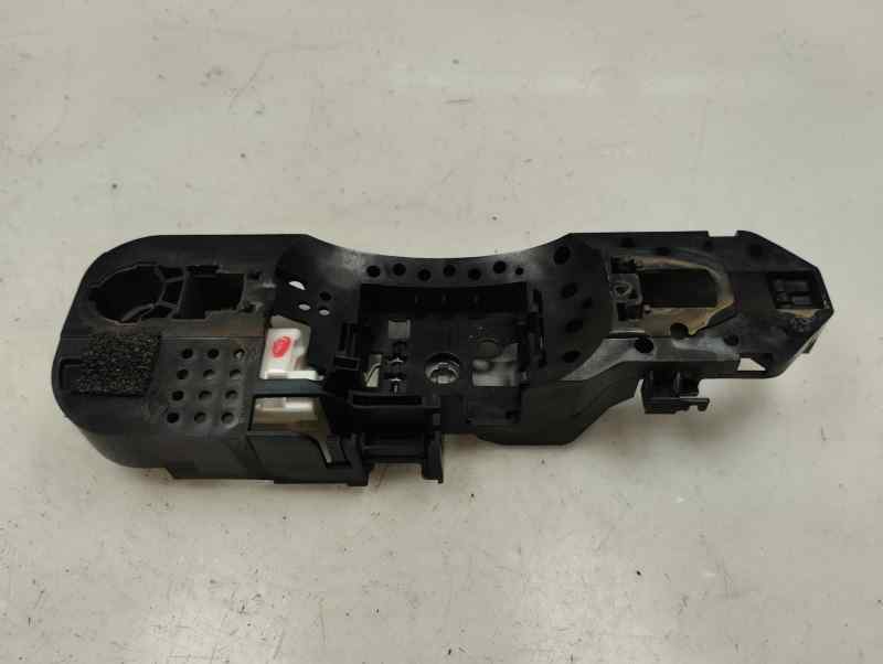 SOPORTE MANETA EXTERIOR DELANTERA DERECHA RENAULT MEGANE 2015 1.2 TCE MT 115CV