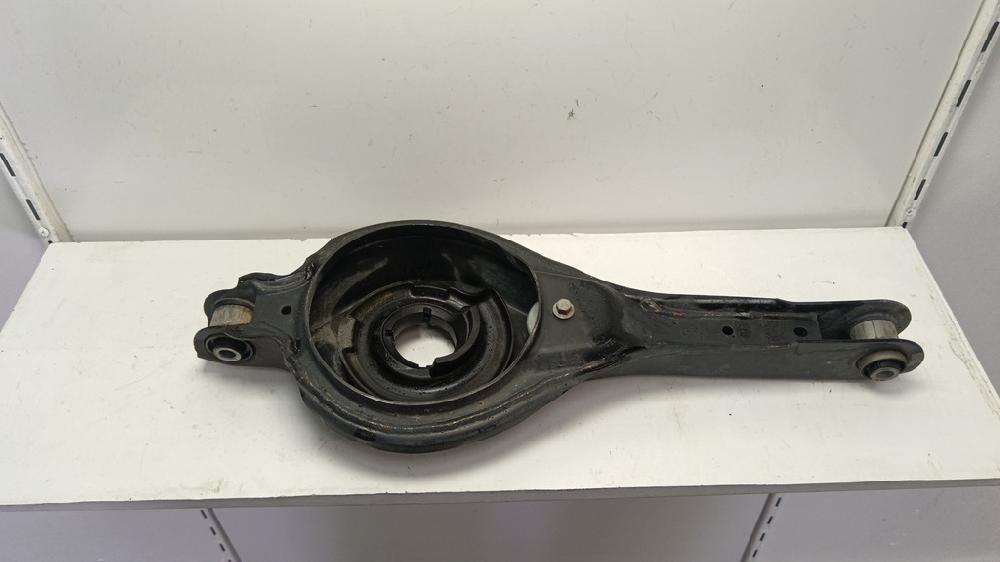 BRAZO SUSPENSION INFERIOR TRASERO DERECHO FORD KUGA 1.5 MT 120CV