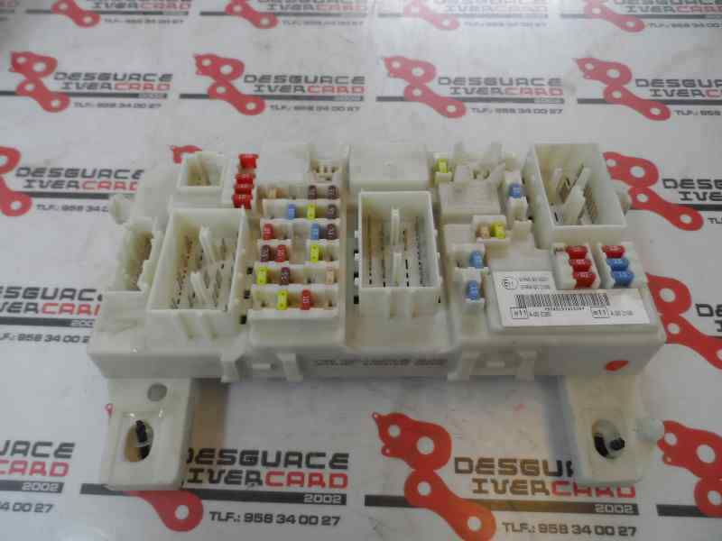 CAJA RELES FUSIBLES FORD FOCUS 1.6 TDCI MT 109CV