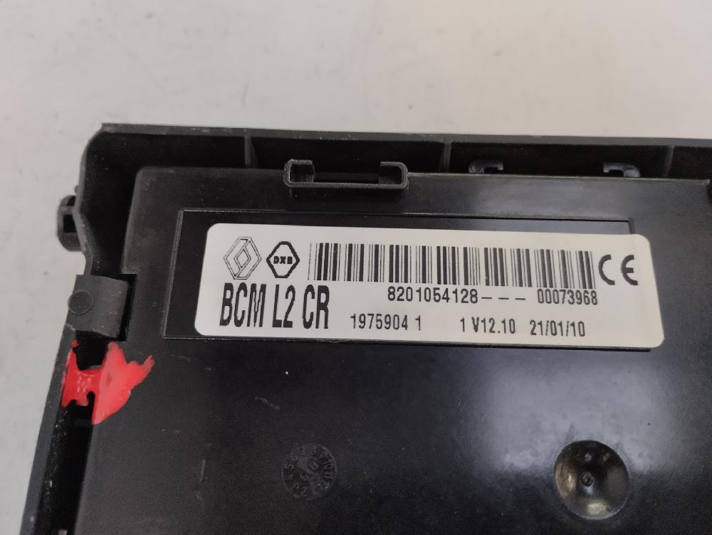 CAJA RELES FUSIBLES RENAULT CLIO 1.5 DCI MT 85CV