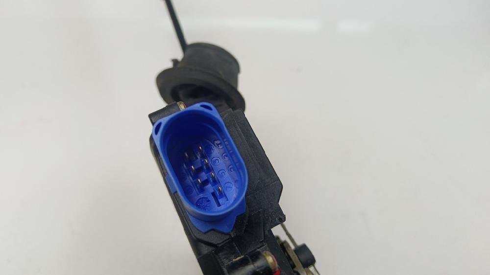 CERRADURA PUERTA DELANTERA DERECHA AUDI A8 3.7 AT 4WD 280CV | 206KW