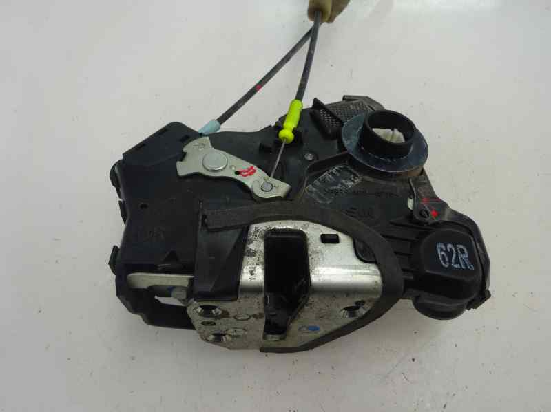 CERRADURA PUERTA DELANTERA DERECHA TOYOTA COROLLA 1.4 MT 90CV | 66KW