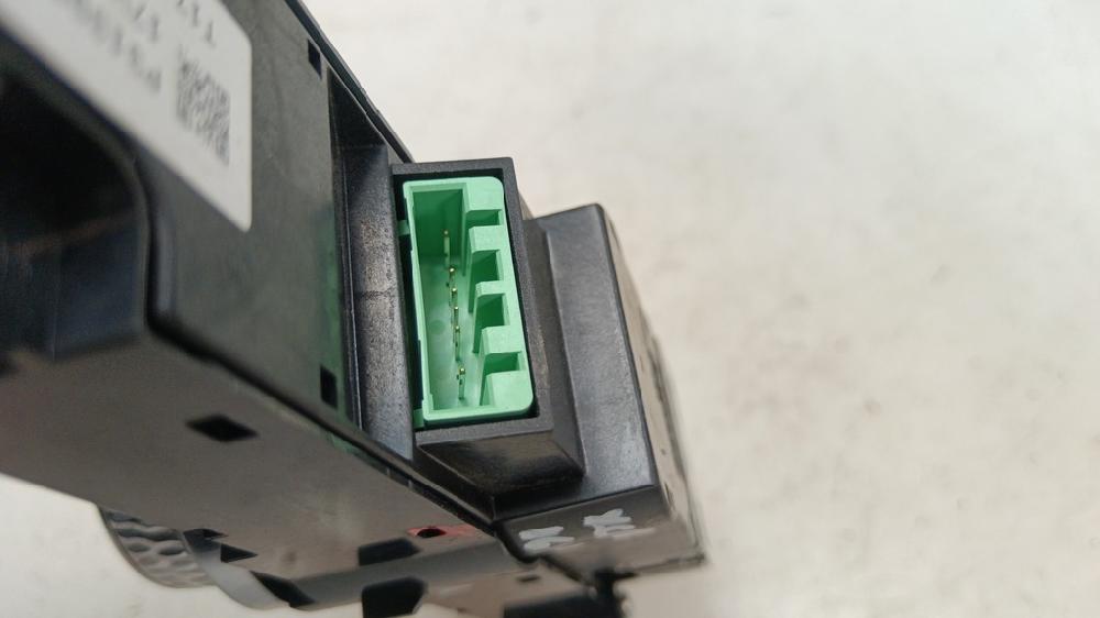 MANDO MULTIFUNCION VOLVO XC60 2.0 D4 AT AWD 190CV | 140KW