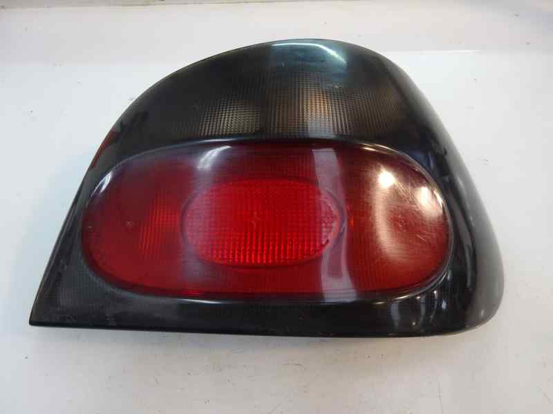 PILOTO TRASERO DERECHO RENAULT MEGANE 1998 1.6 MT 90CV | 66KW