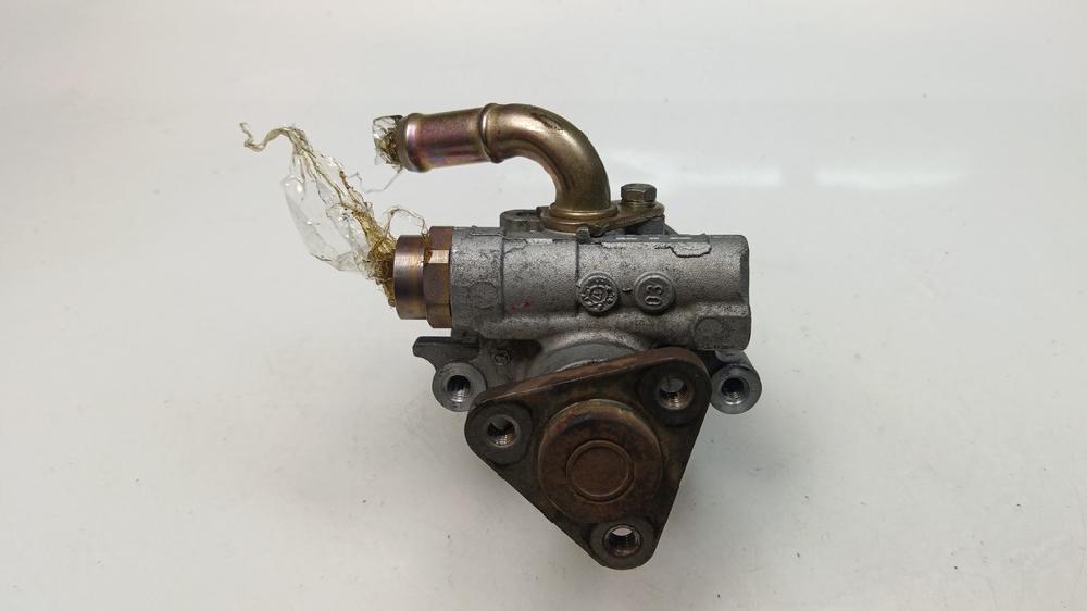 BOMBA DIRECCION VOLKSWAGEN PASSAT 1.9 TDI MT 101CV | 74KW