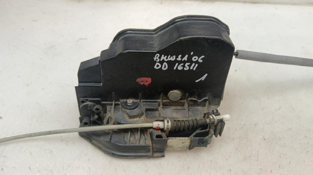 CERRADURA PUERTA DELANTERA DERECHA BMW SERIE 1 2.0 MT 122CV | 90KW