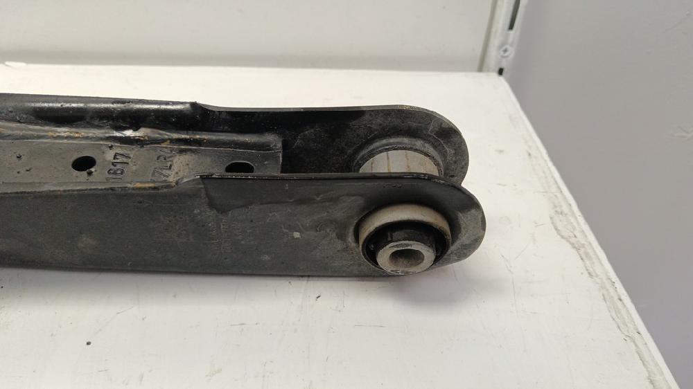 BRAZO SUSPENSION INFERIOR TRASERO DERECHO FORD KUGA 1.5 MT 120CV
