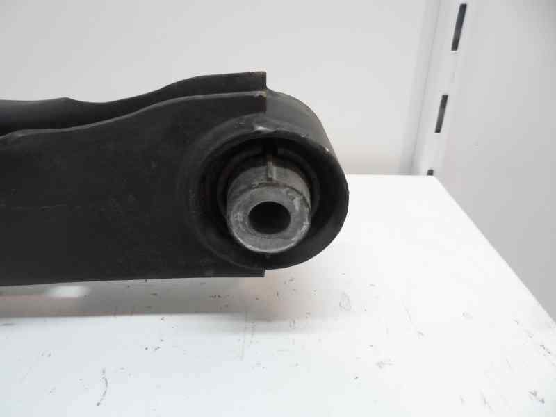 BRAZO SUSPENSION INFERIOR TRASERO DERECHO VOLKSWAGEN GOLF 1.9 TDI 5MT 105CV