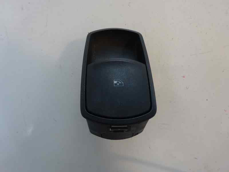 MANDO ELEVALUNAS DELANTERO DERECHO OPEL CORSA 1.3 CDTI MT 90CV