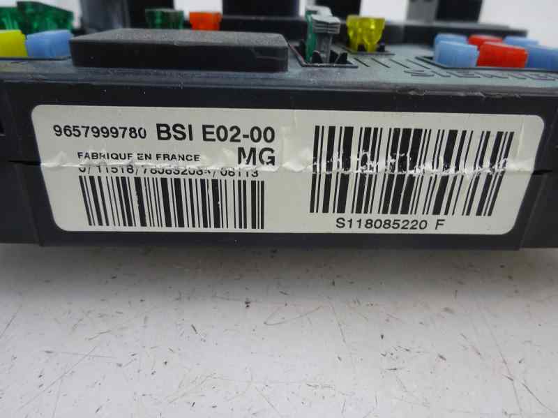 CAJA RELES FUSIBLES CITROEN XSARA PICASSO 1.6 HDI 80CV DIESEL