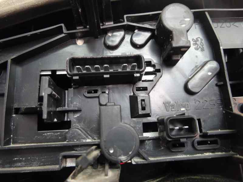 PILOTO TRASERO IZQUIERDO PEUGEOT 406 1997 1.9 TD MT 90CV