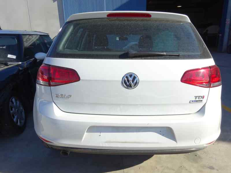 LUZ INTERIOR VOLKSWAGEN GOLF 2015 1.6 MT 110CV | 81KW