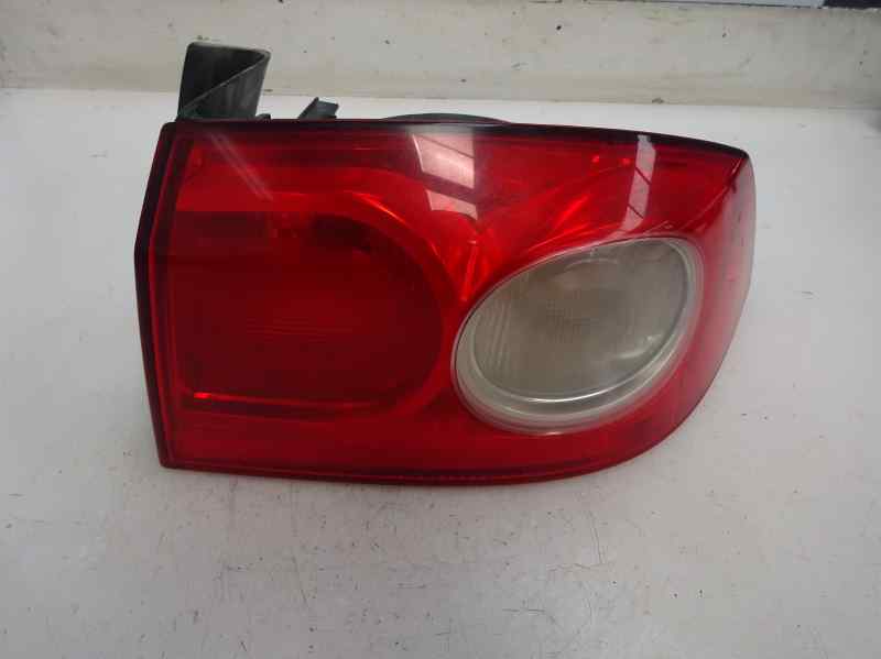 PILOTO TRASERO DERECHO RENAULT LAGUNA 1.9 DCI MT 110CV