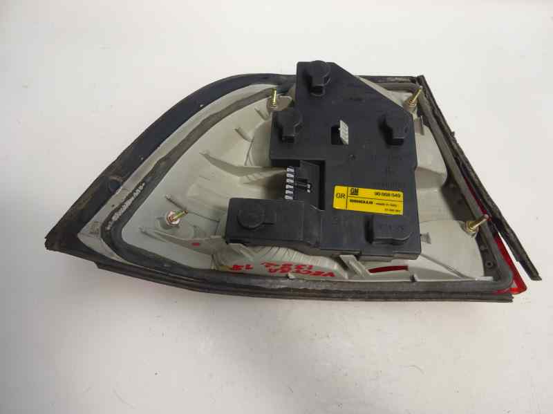 PILOTO TRASERO DERECHO OPEL VECTRA 2.0 DTI MT 101CV