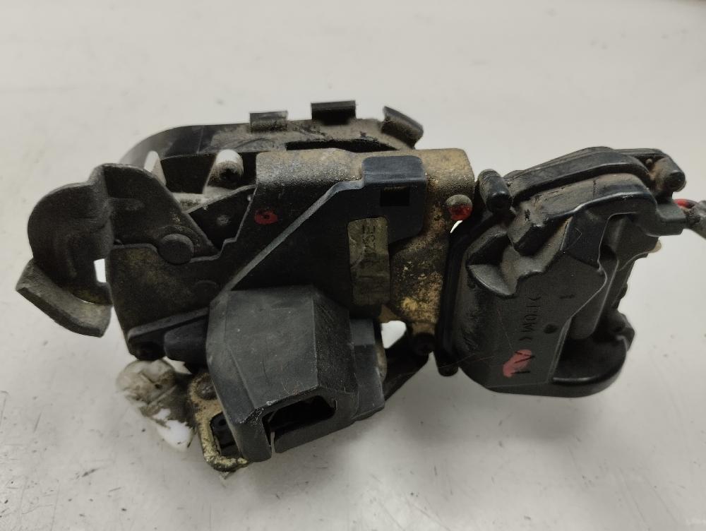 CERRADURA PUERTA TRASERA IZQUIERDA MAZDA 323 1.8 MT 114CV | 84KW