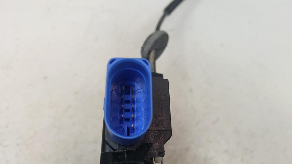 CERRADURA PUERTA DELANTERA DERECHA VOLKSWAGEN TOURAN 1.9 TDI MT 105CV | 77KW