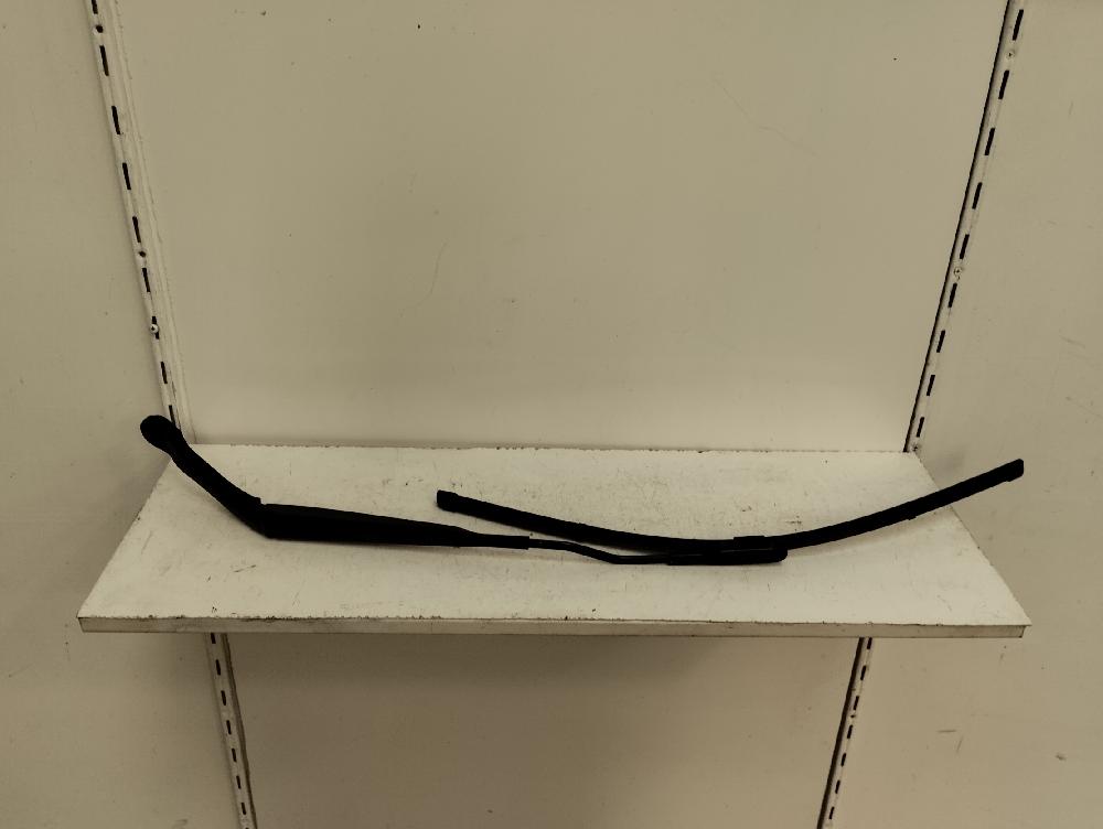 BRAZO LIMPIA DELANTERO IZQUIERDO NISSAN QASHQAI 2.0 DCI MT 4WD 148CV