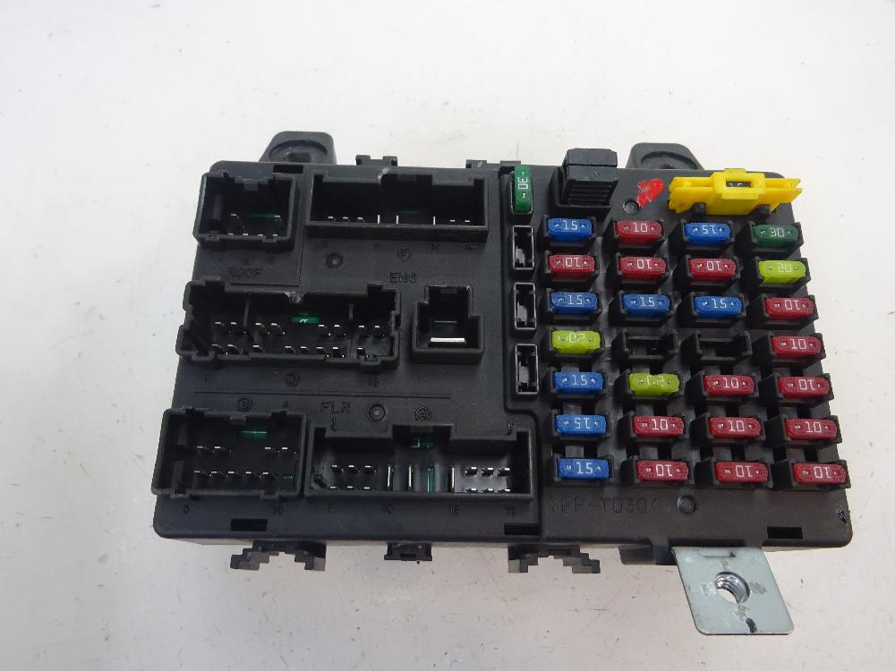 CAJA RELES FUSIBLES HYUNDAI GETZ 1.5 CRDI MT 88CV