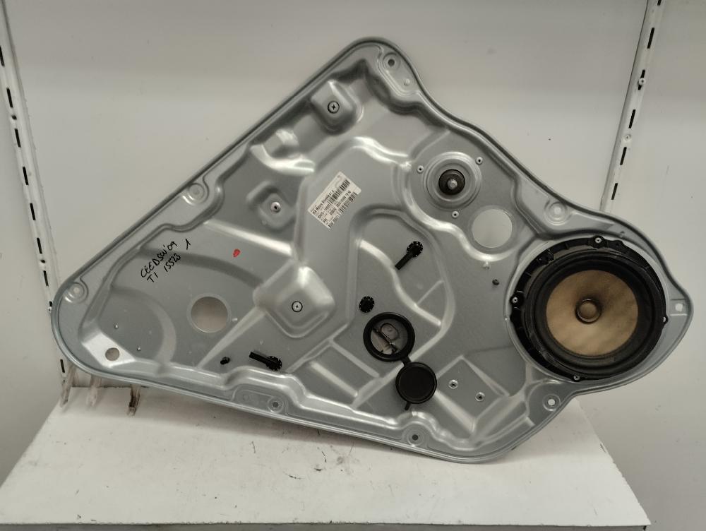 ELEVALUNAS TRASERO IZQUIERDO KIA CEED 1.6 MT 122CV | 90KW