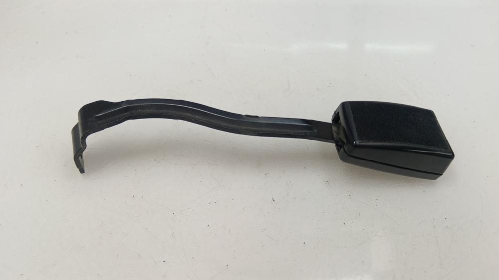 ANCLAJE CINTURON DELANTERO IZQUIERDO SEAT LEON 1.9 TDI MT 105CV