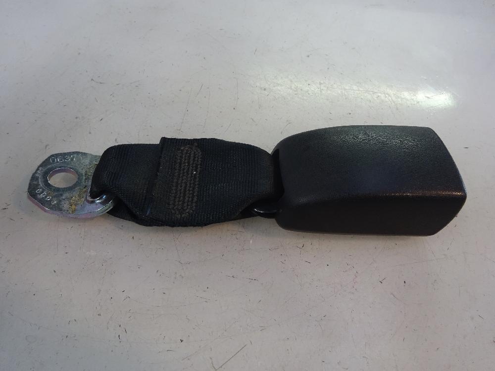 ANCLAJE CINTURON TRASERO DERECHO TOYOTA AYGO 1.0 MT 68CV