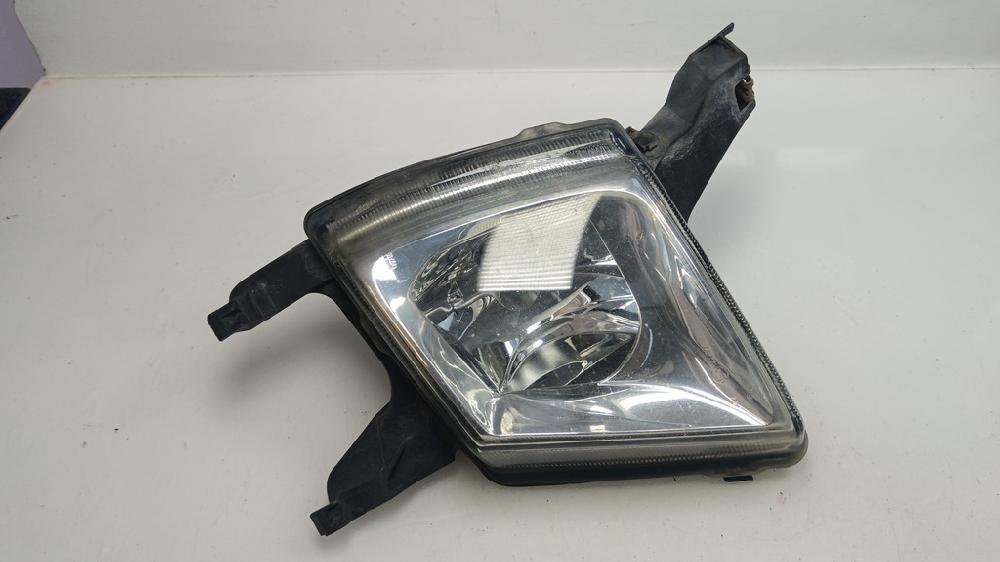 FARO ANTINIEBLA IZQUIERDO PEUGEOT 407 2.0 HDI MT 136CV