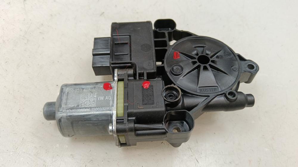 MOTOR ELEVALUNAS TRASERO DERECHO SEAT LEON 1.6 115CV TRANSMISION AUTOMATICA, DIESEL