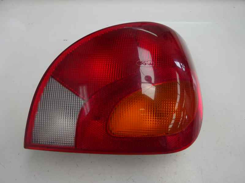 PILOTO TRASERO DERECHO FORD FIESTA 1.3 MT 60CV | 44KW
