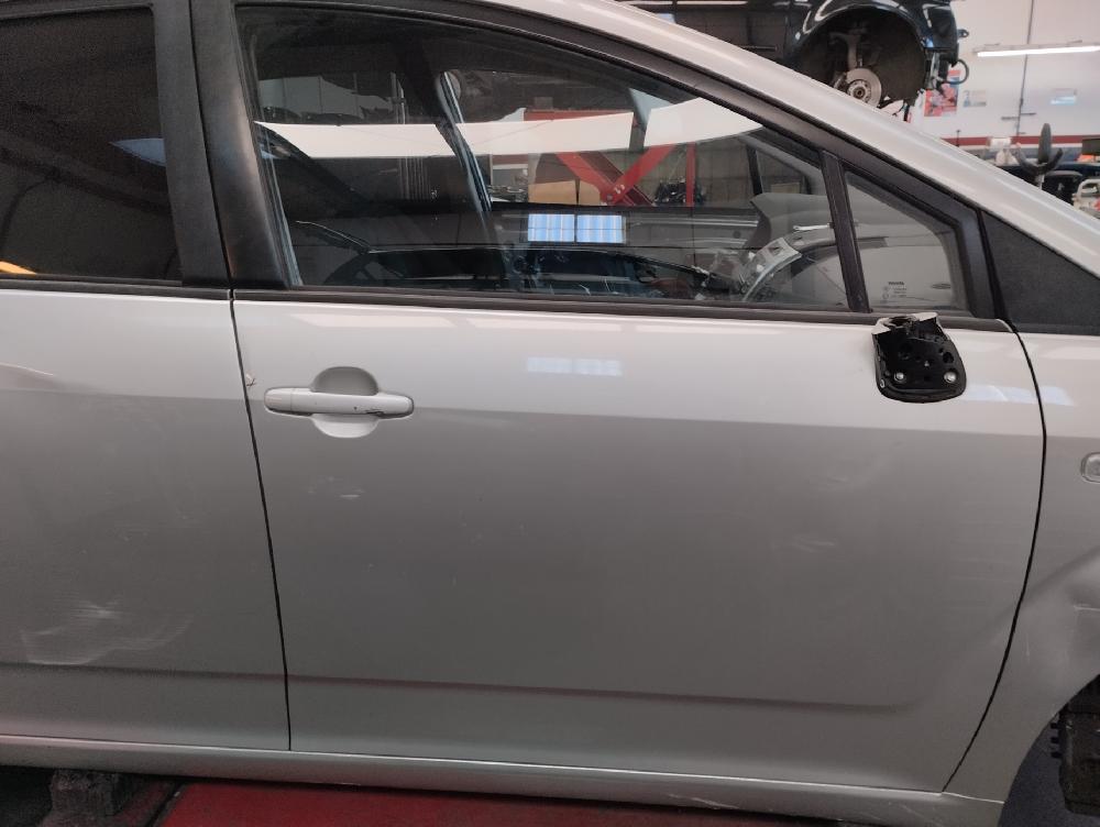 PUERTA DELANTERA DERECHA TOYOTA COROLLA VERSO 1.8 AMT 129CV