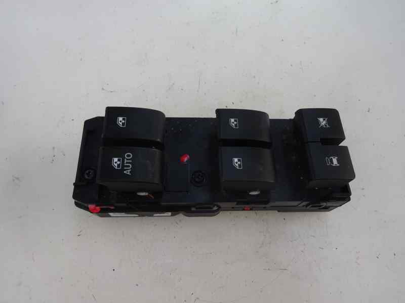 MANDO ELEVALUNAS DELANTERO IZQUIERDO CHEVROLET CAPTIVA 2.2 D MT 5 PLAZAS 163CV